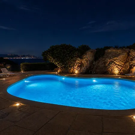 Alba Ruja 1 With Pool Close To Amenities アパート *